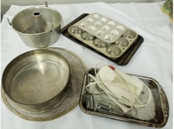 Miscellaneous Metal Bakeware