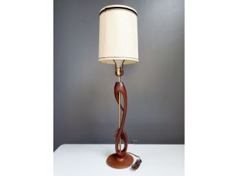 Large 42 'mid Century Sculptural Walnut Table Lamp