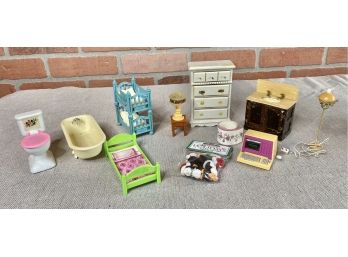 Dollhouse Furniture Lot