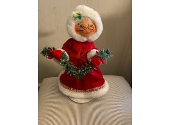 Annalee Mrs. Claus, Looking For New Home