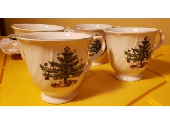 Set Of 4 Nikko Cups And Saucers  Lot 2 Of 2