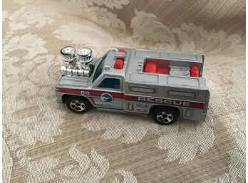 Hot Wheels 1974 Rescue Truck - Lot #20