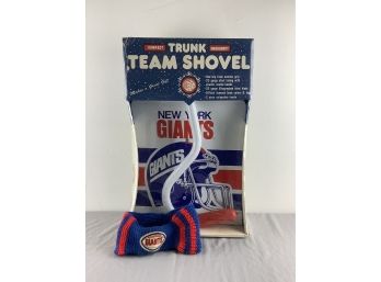 New York Giants Trunk Team Shovel And Ear Warmer Headband