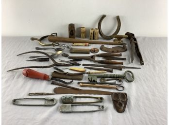 Mixed Metal Trinkets Lot