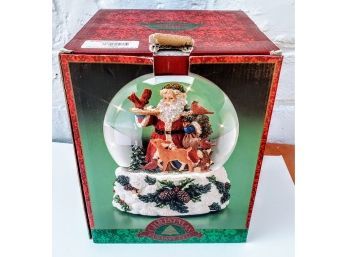 Wonderland Collection, Santa Musical Snow Globe.