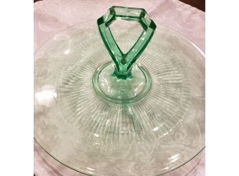 Elegant Green Glass Platter Perfect For The Holidays