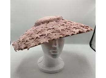 Amazing Vintage Hat W/applied Pink Daisies