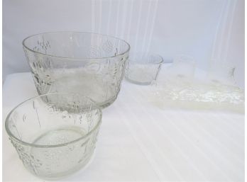 Iitala Flora Glass Bowls And Glass 'log' Candleholder