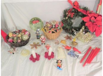 Vintage Christmas Decor Ornaments Wreath