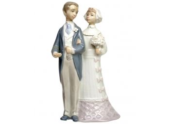 Lladro Wedding Bride And Groom Porcelain Figurine #4808