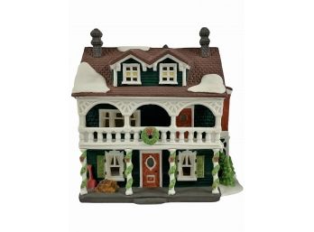 Department 56 Heritage Village Collection 'Captains Cottage'  New England Village Series