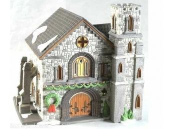 Department 56 Heritage Village Collection 'Whittlesbourne Church' Dickens Village Series