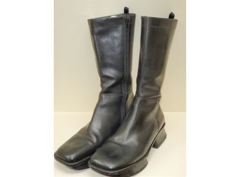 Vintage PRADA Italy Ladies Size 8.5' Black Leather Boots