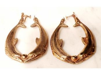 Lovely Vintage Pair Of 14K Yellow Gold Ladies Clip On Dolphin Earrings - 4.2 DWT