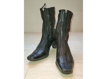 Ladies Pair Of PRADA Black Leather Size 9.5 Ankle Boots