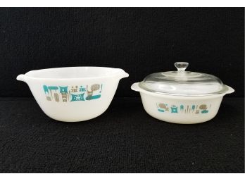 Vintage Pyrex Blue Heaven Mixing Bowl With Spouts & Casserole Dish With Lid