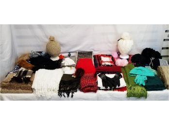 Large Selection Of Ladies Infinity, Muffler & Stole Style Scarves, Hats & Gloves