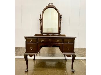 Queen Anne Mahogany Vanity With Mirror