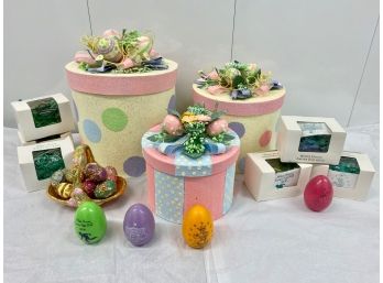 Easter Theme Lot - White House Wooden Eggs, Enameled Eggs In A Basket