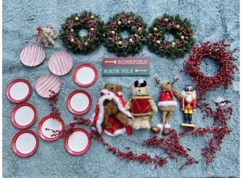 Christmas Decor Lot