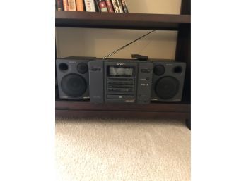 Sony Stereo System - Compact, Good Working Condition W CD Player