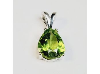 NEW 1.85ct Pear Cut Peridot  Sterling Silver Pendant