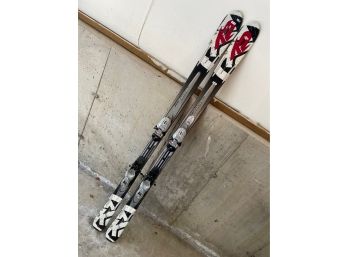 Apache Skis