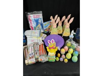 Assorted Easter Deocrations