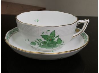 Wonderful Vintage HEREND Oversized Cup & Saucer - Green Chinese Bouquet - Very Pretty - MINT Condition !