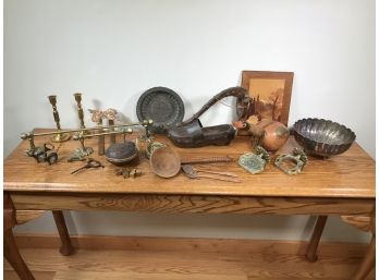 Fantastic Group Of Antique / Vintage Decorative Accessories & Items - Corkscrews - Towel Racks - Brass Dice