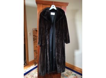 Gorgeous Long Dark Mink Coat - Always Properly Stored - Paid $6,500 In 1990s Size Is Large / Extra Large