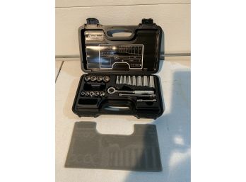 New Black Hawk 3/8 Socket Set