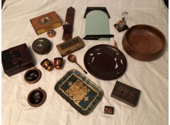 Collectible Assortment Wood Mostly International