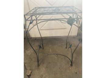 Iron Plant Stand 23.50' H X 11' W X 15' L