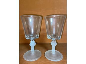 Frosted Stem With Lion Head Wine Glasses Set Of Two