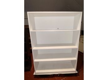 White Bookcase Lot 1 44x14x61