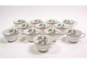 Set Of Twelve Wentworth China Tea Cups In 'yolanda' Pattern