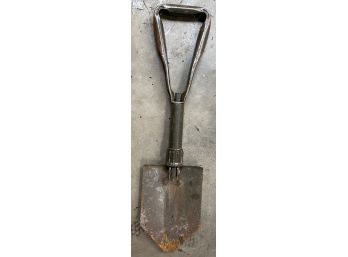 Collapsible Shovel