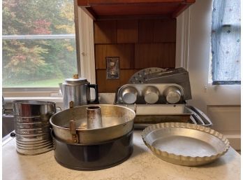 Group Of Vintage Bakeware