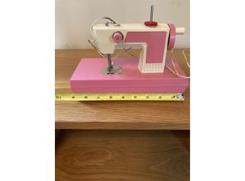 Vintage Kid's Sewing Machine