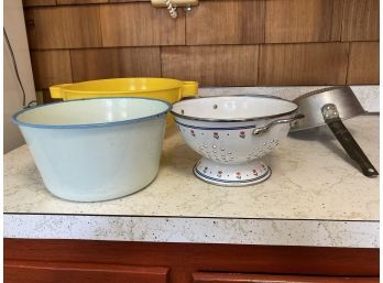 Colanders, Sifter And Strainer