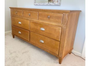 ETHAN ALLEN Seven Drawers  Dresser - Made In USA 62' X 19' X 34'h