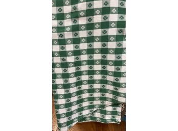 Green & White Check With Clover Motif Round Tablecloth - 90'