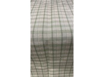 Light Green & Cream Check Round Tablecloth - 90'