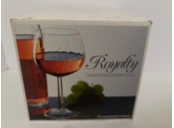 Vintage Royalty 4 1/2 Oz Stemmed Balloon Wine Glasses (NIB) Made In Holland