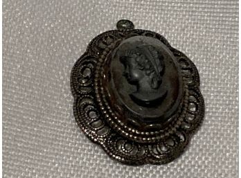 VVintage Black Intaglio Cameo Pendant