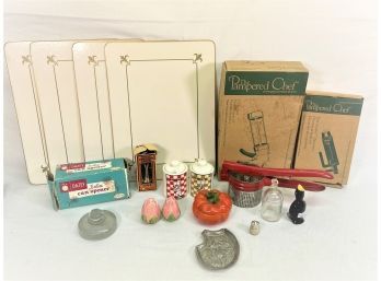 Vintage Kitchen Lot Featuring Daisy, Pampered Chef & Beyreuth