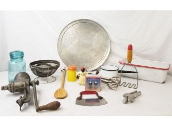 Assorted Kitchen Utensils