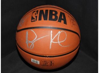 SIGNED Orlando Magic Team Ball Shaq And Penny Hardway Key Notables