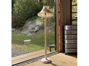 A Painted Wood Standing Lamp - 46'